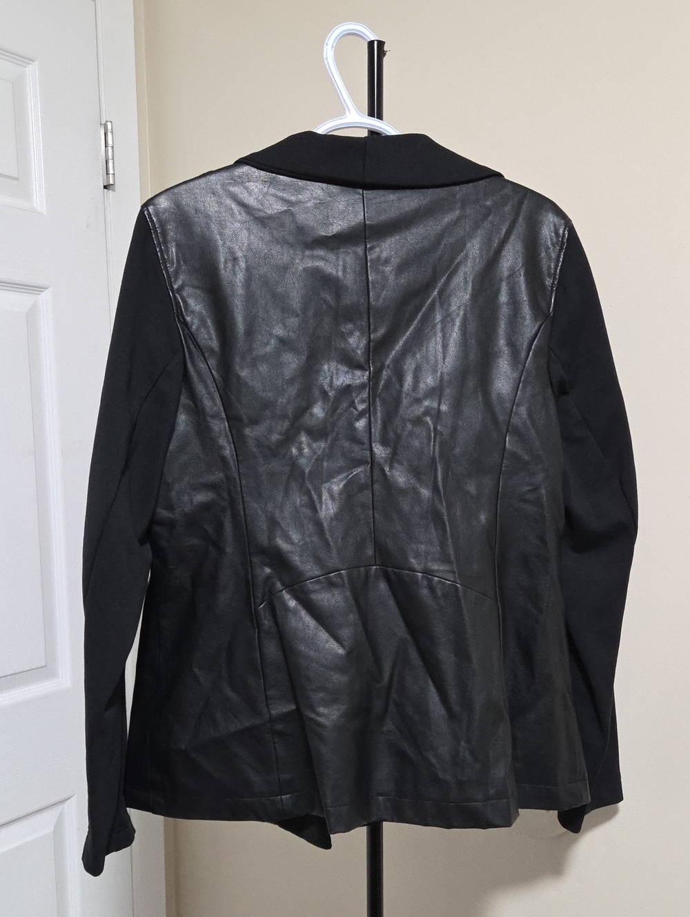 DKNY Black Asymmetrical Faux Leather Panel Moto Jacket Plus Size Minimalist - Picture 7 of 7